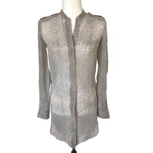 ARITZIA WILFRED Long Sleeve 100% Silk Tunic Sze XXS Muted Gray Snake Print